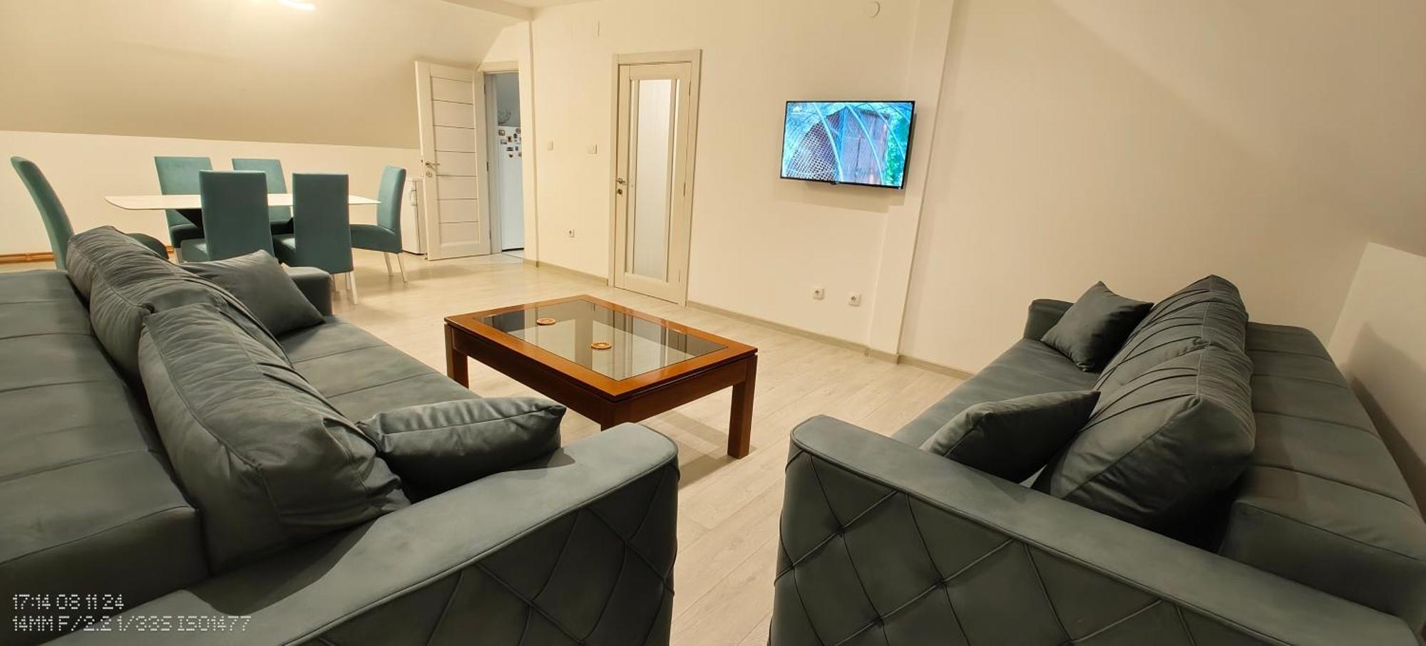 Privatna Soba Dusan Surcin Экстерьер фото